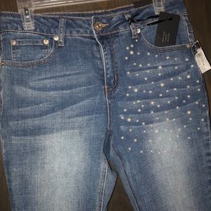 Pearl embellished high rise ankle jegging